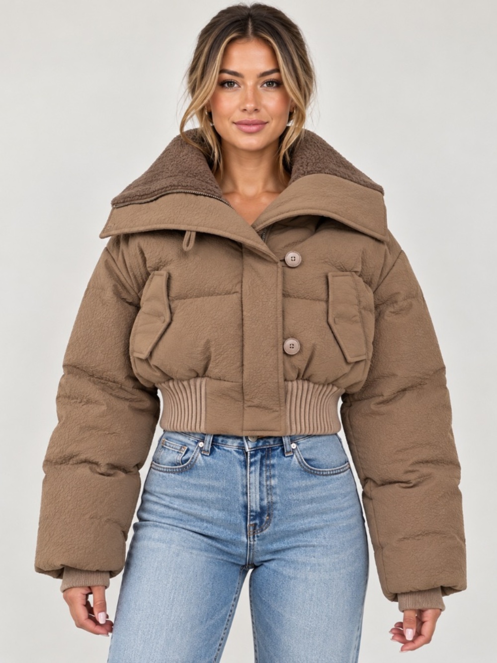 Women’s Textured Cropped Down Puffer Jacket in Taupe Brown